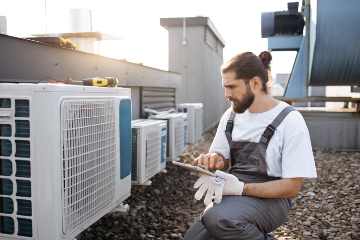 Benefits of Regular Commercial AC Services for Large Facilities