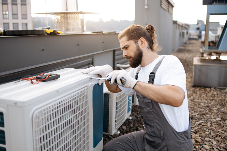How Commercial AC Services Protect Equipment in Server Rooms