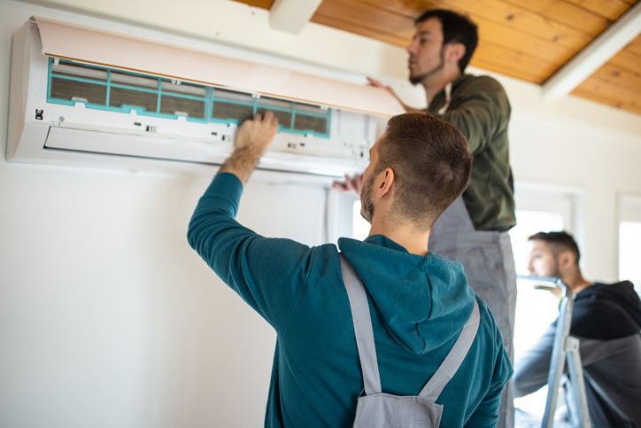 Why Seasonal Ductless AC Maintenance Is Critical for Peak Efficiency