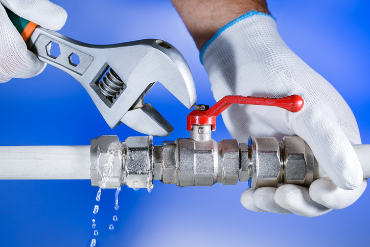 The Real Cost of Hiring an Emergency Plumber and How to Avoid It